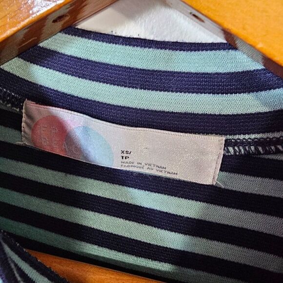 EUC FP BEACH STRIPED MOCK NECK CAP SLEEVES SHORT DRESS SIZE XS - Picture 11 of 15